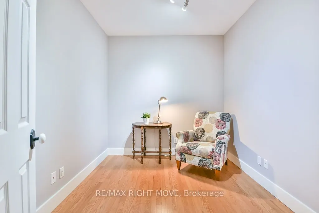 140 Cedar Island Road, #410