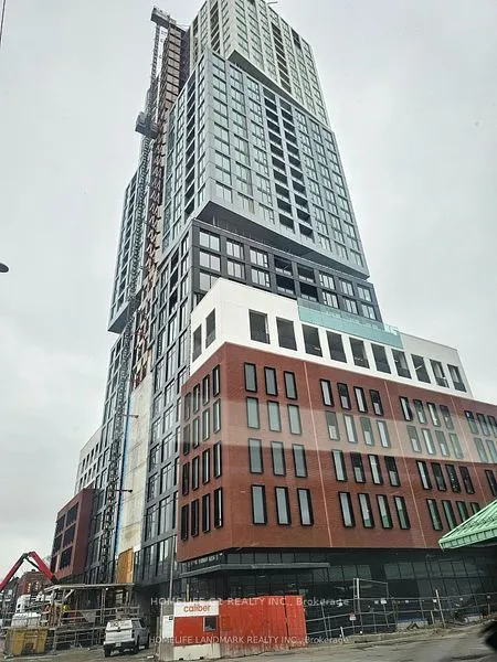 39 Mary Street, #811