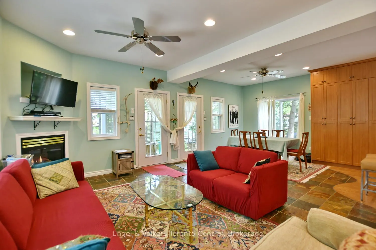 21 47TH Street N