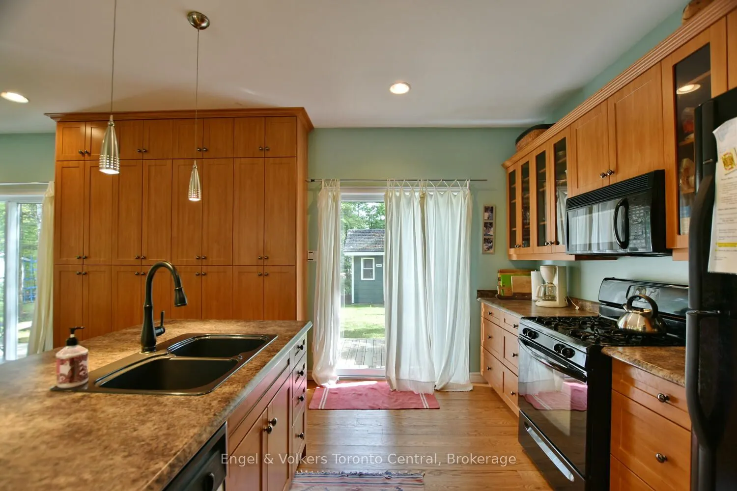21 47TH Street N