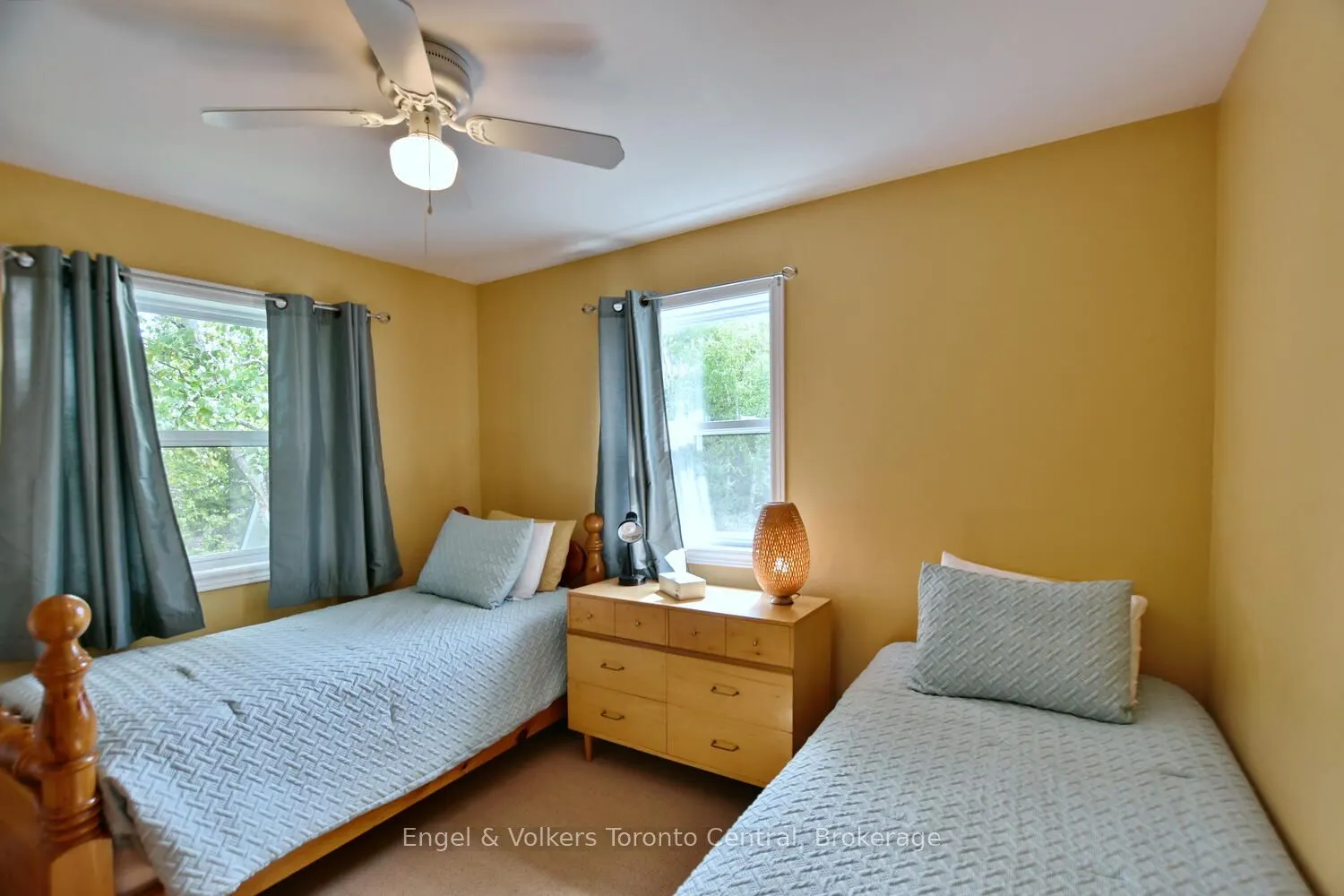21 47TH Street N
