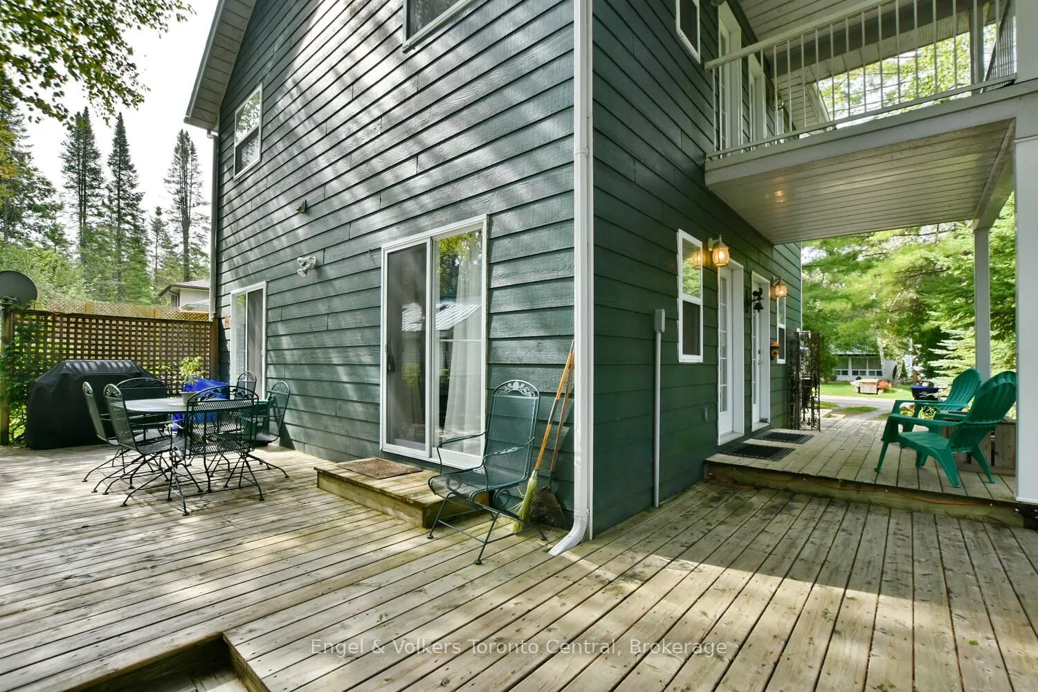 21 47TH Street N