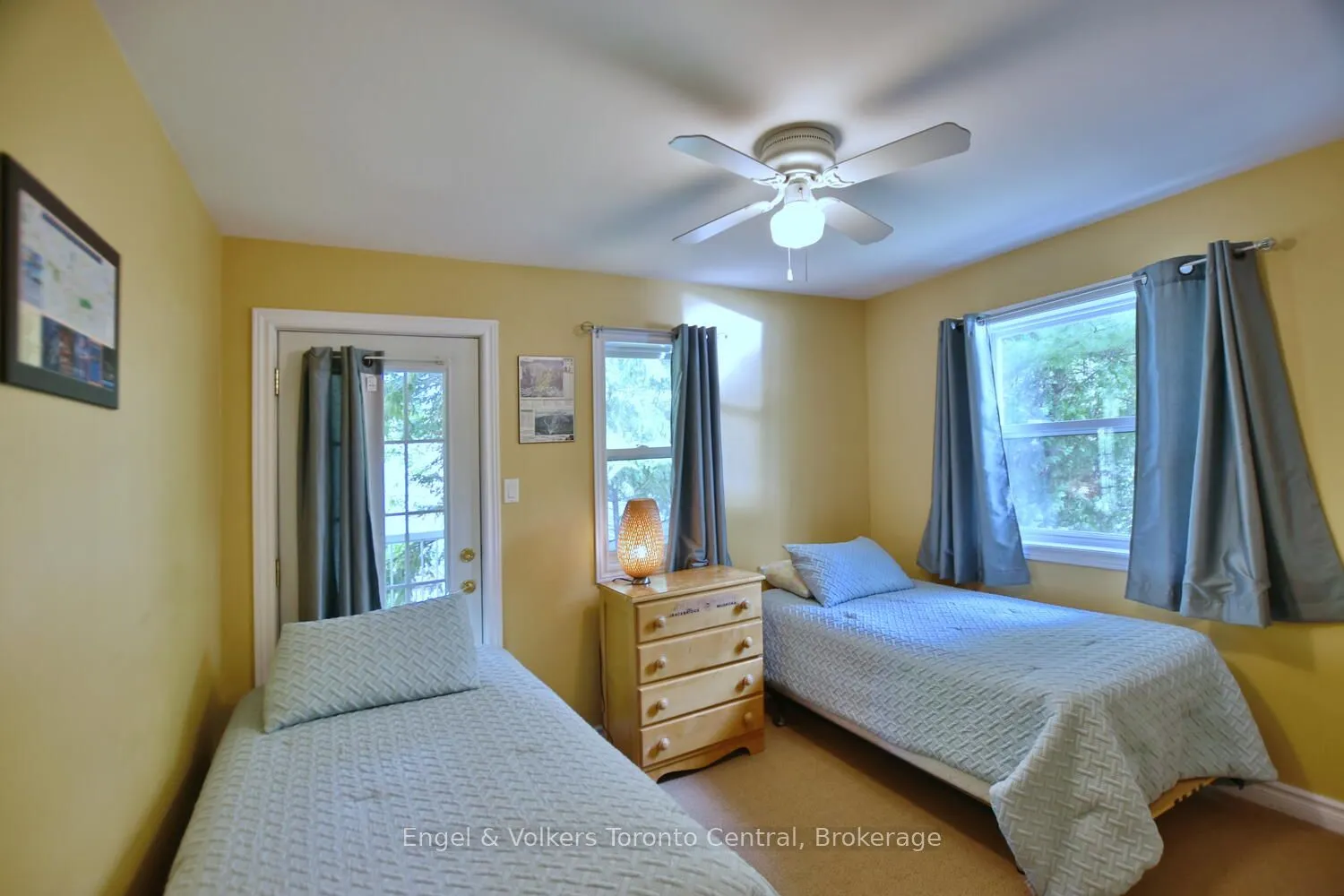 21 47TH Street N