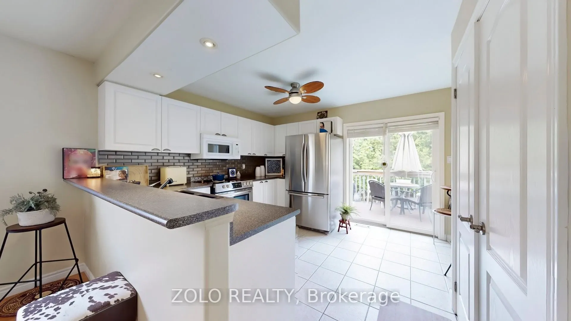 7 Golden Eagle Way