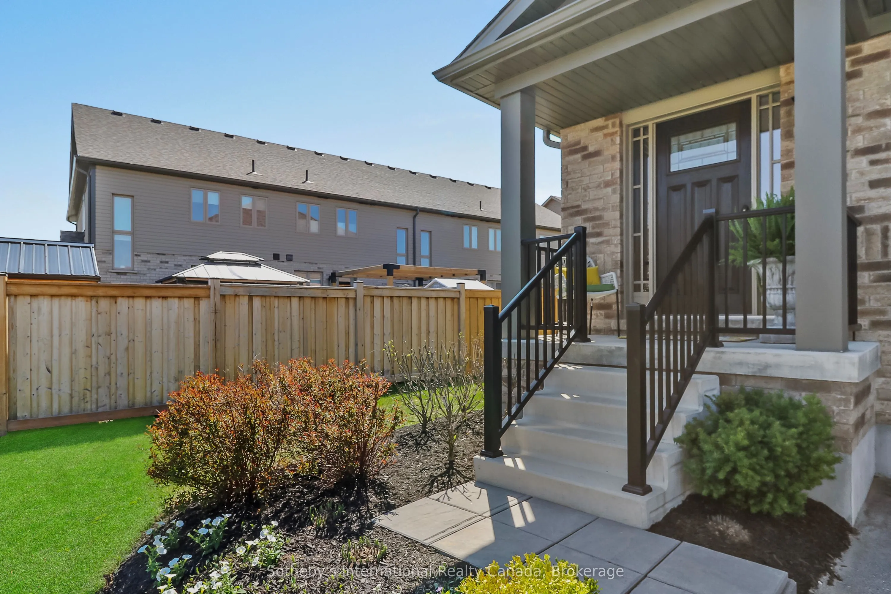 33 Foley Crescent