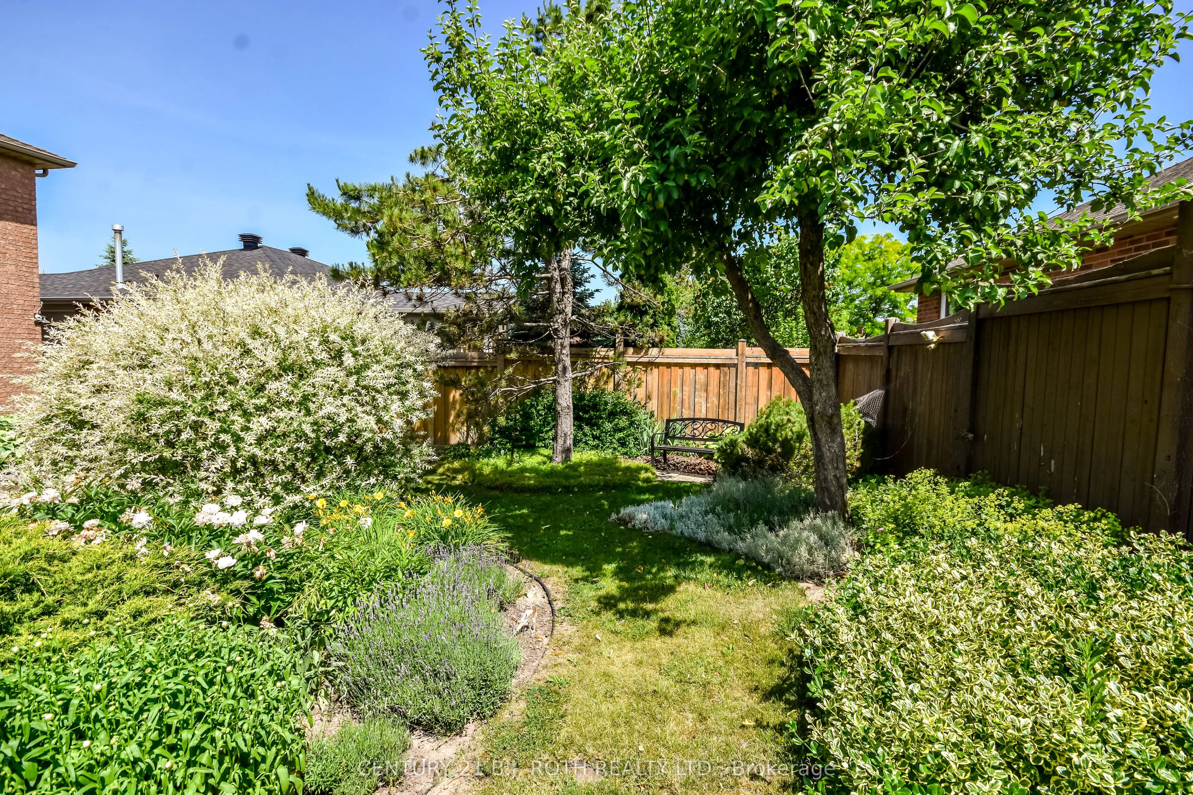 127 Golden Meadow Road