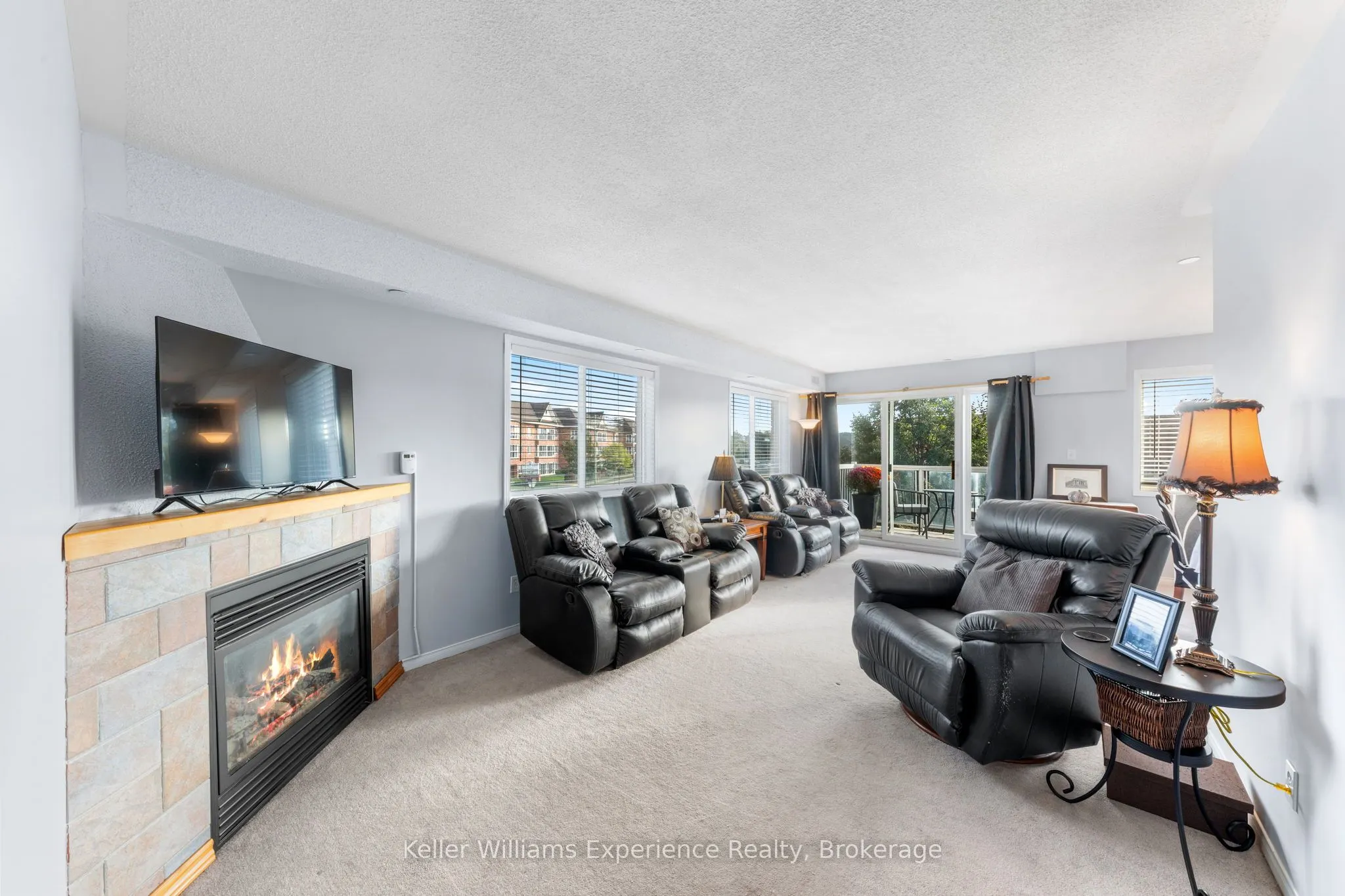 4 Beck Boulevard, #301
