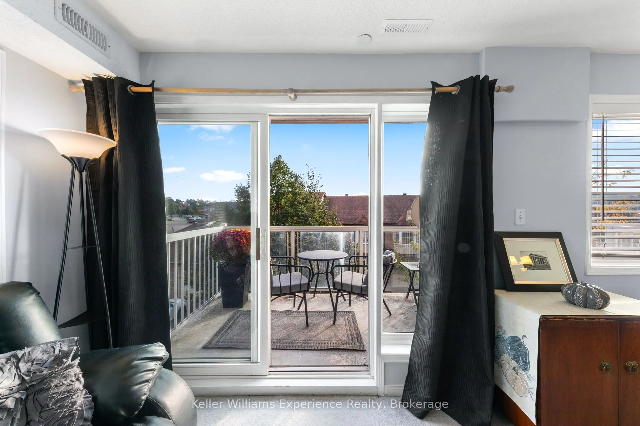 4 Beck Boulevard, #301