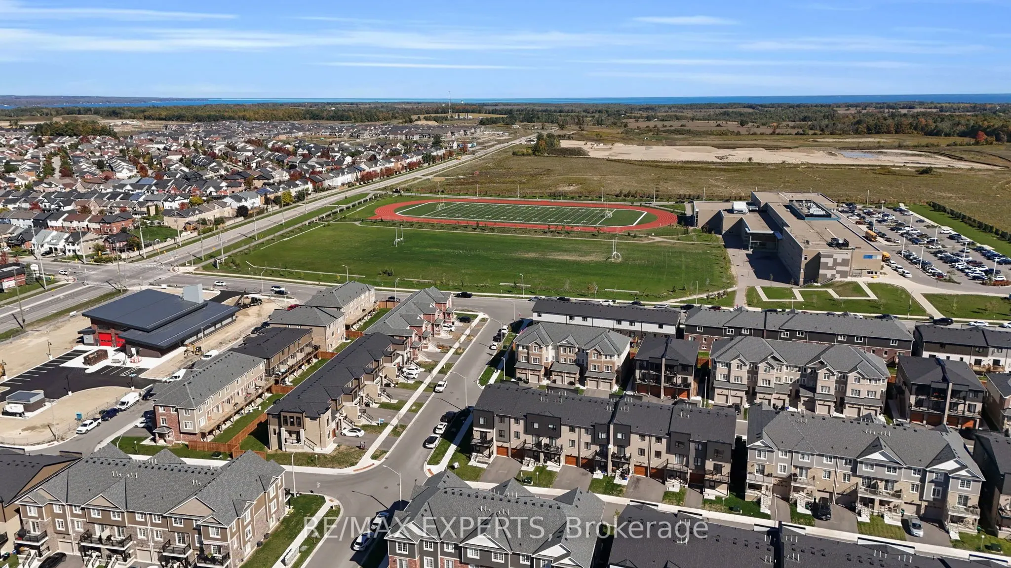 6 Pumpkin Corner Crescent