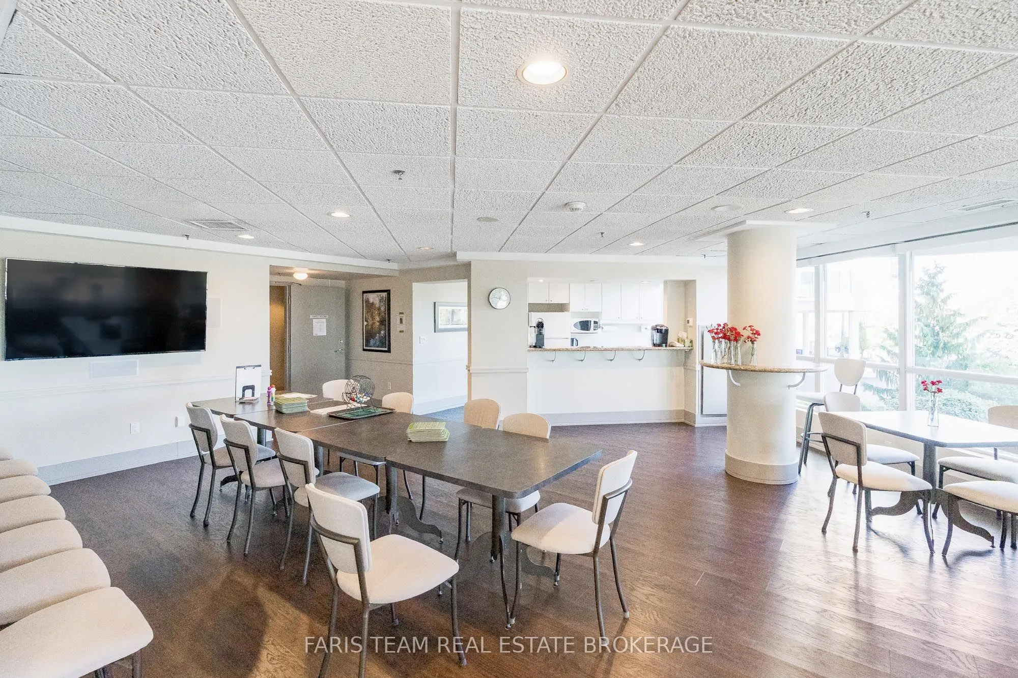 2 Toronto Street, #1409
