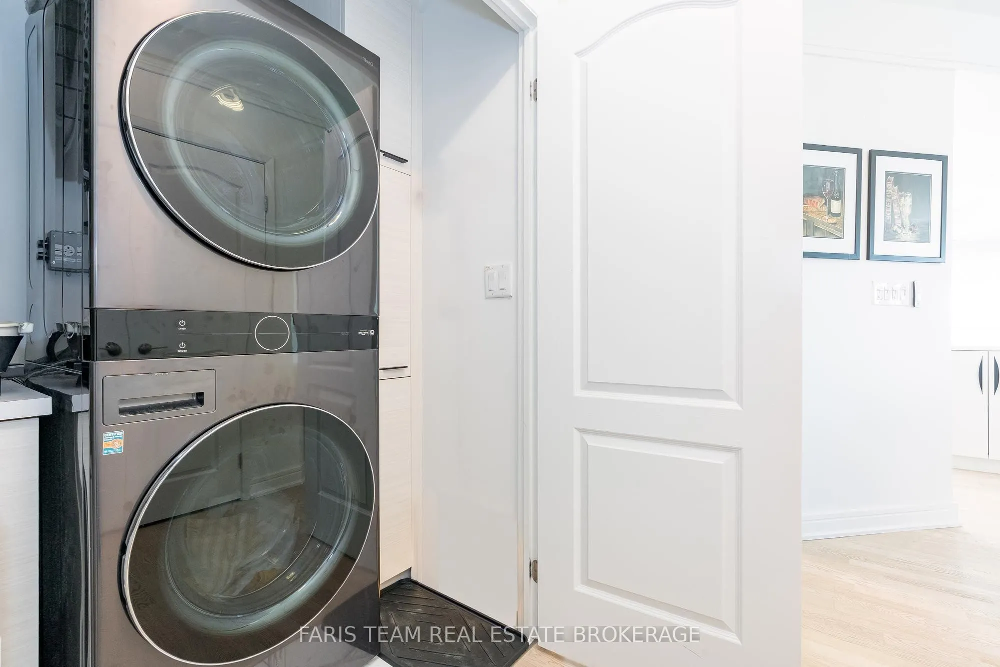 2 Toronto Street, #1409
