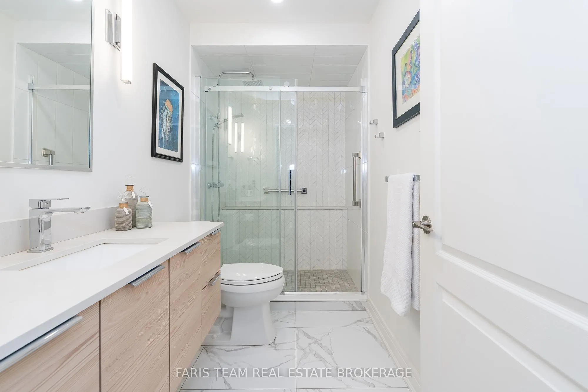 2 Toronto Street, #1409