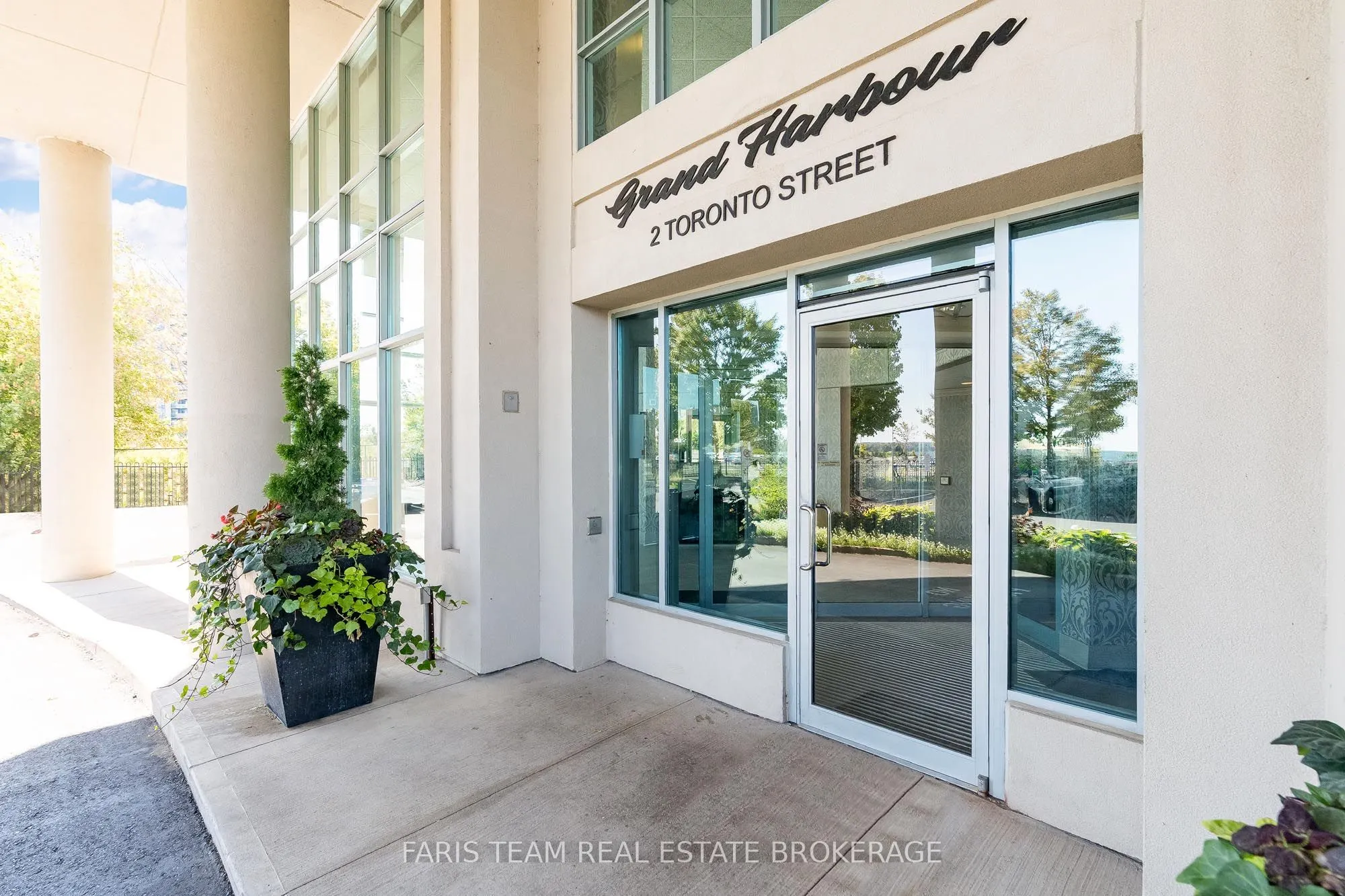 2 Toronto Street, #1409