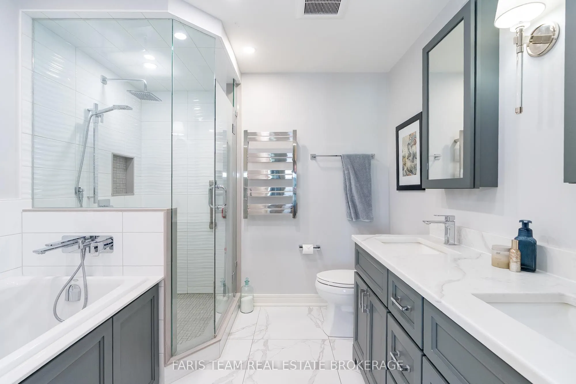 2 Toronto Street, #1409
