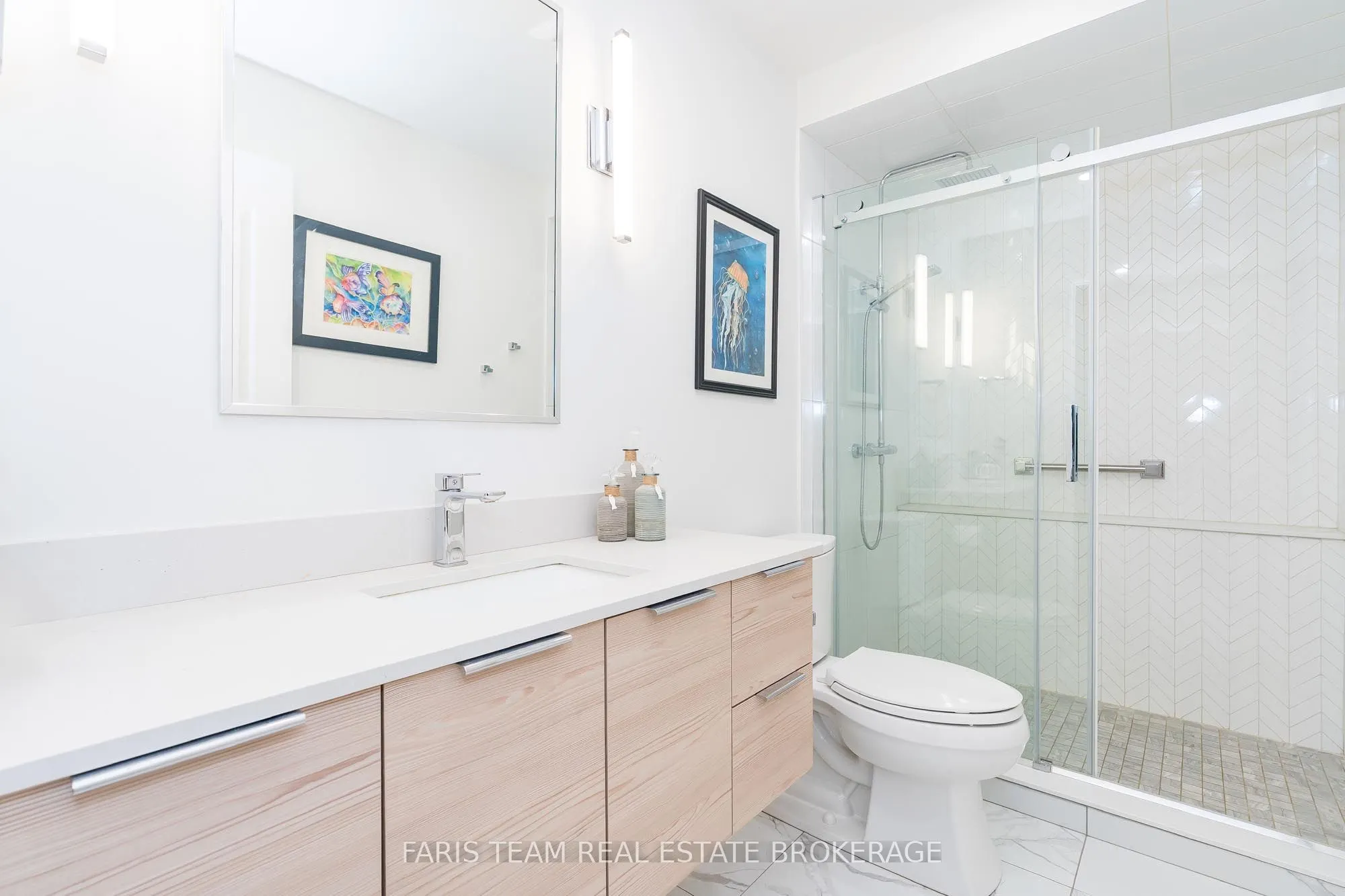 2 Toronto Street, #1409