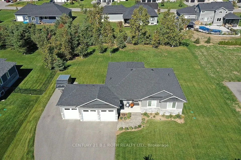 51 CHESLOCK Crescent