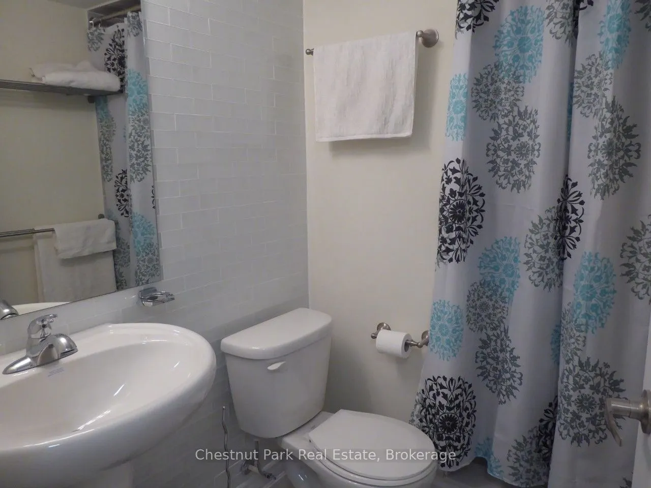 2 Cove Court, #102