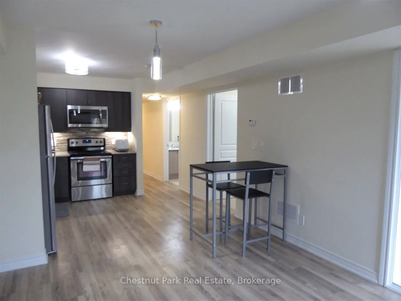 2 Cove Court, #102