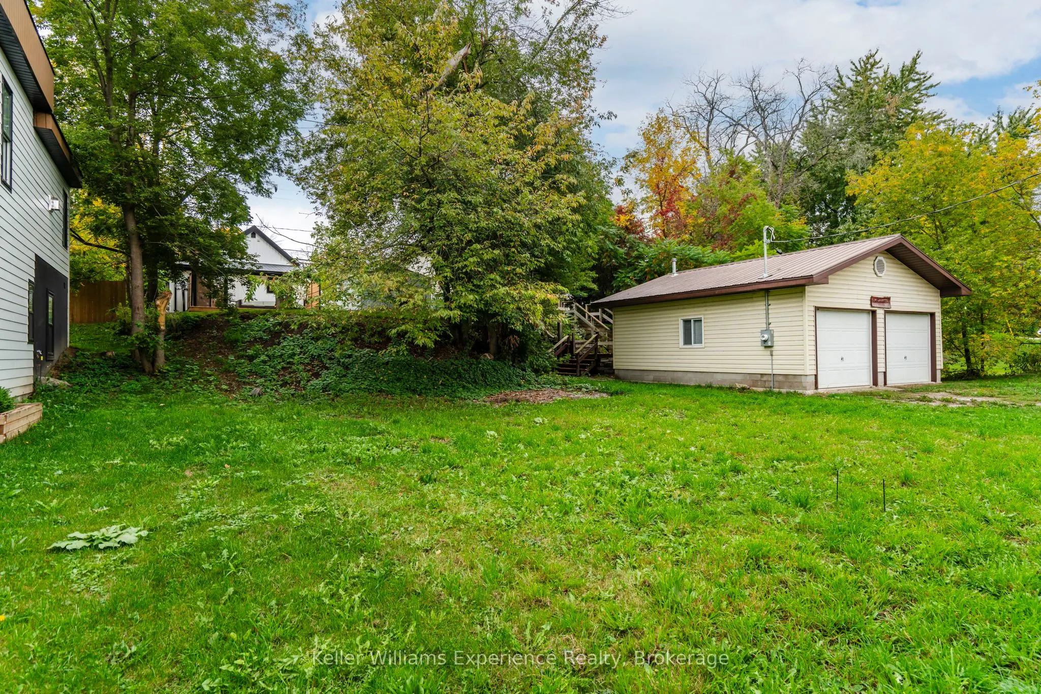 3355 Muskoka Street