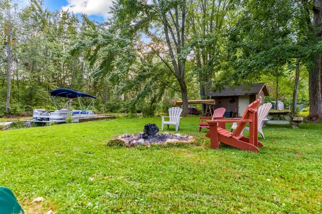 2656 Westshore Crescent