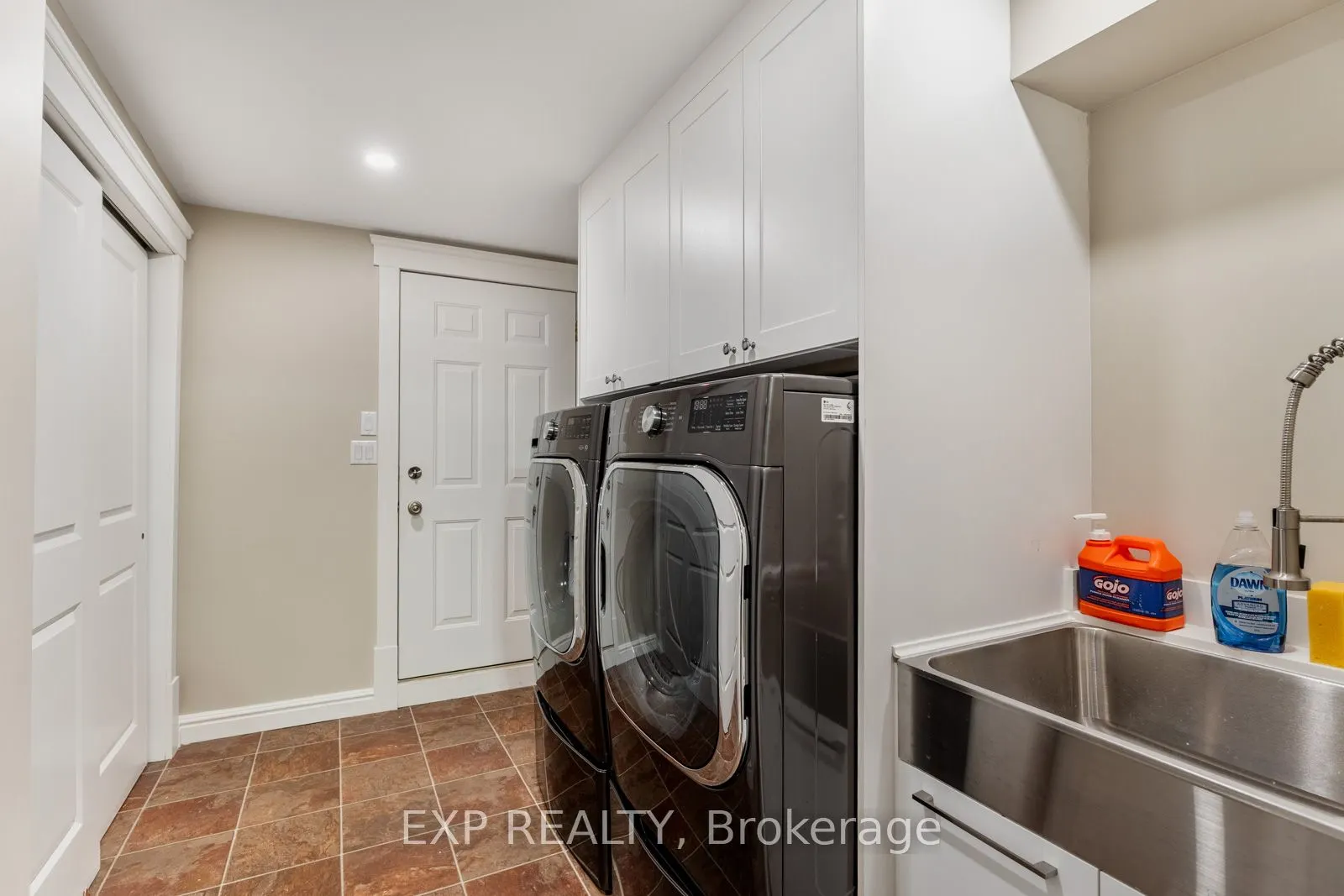 4146 Forest Wood Drive