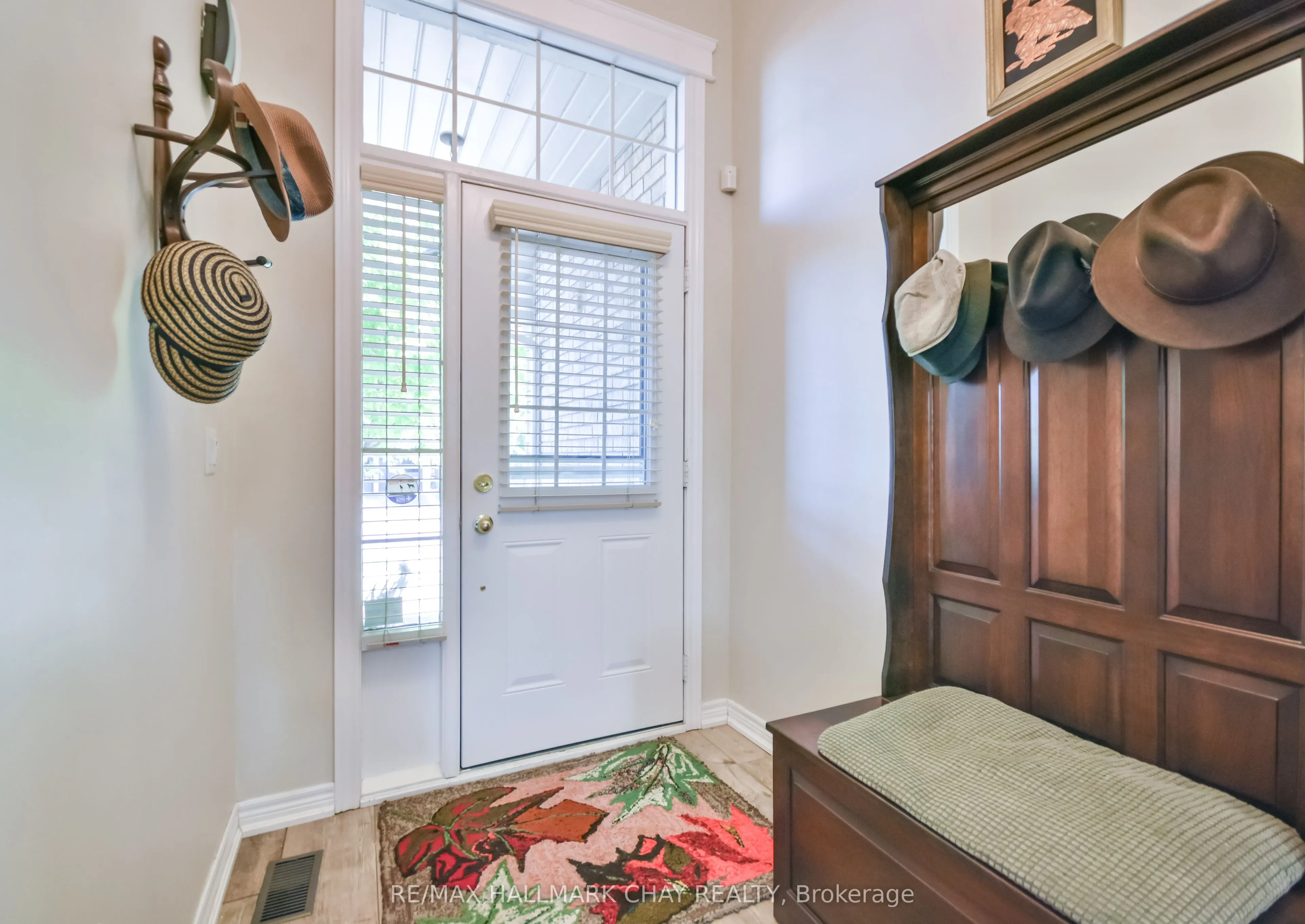 33 Meadowood Drive