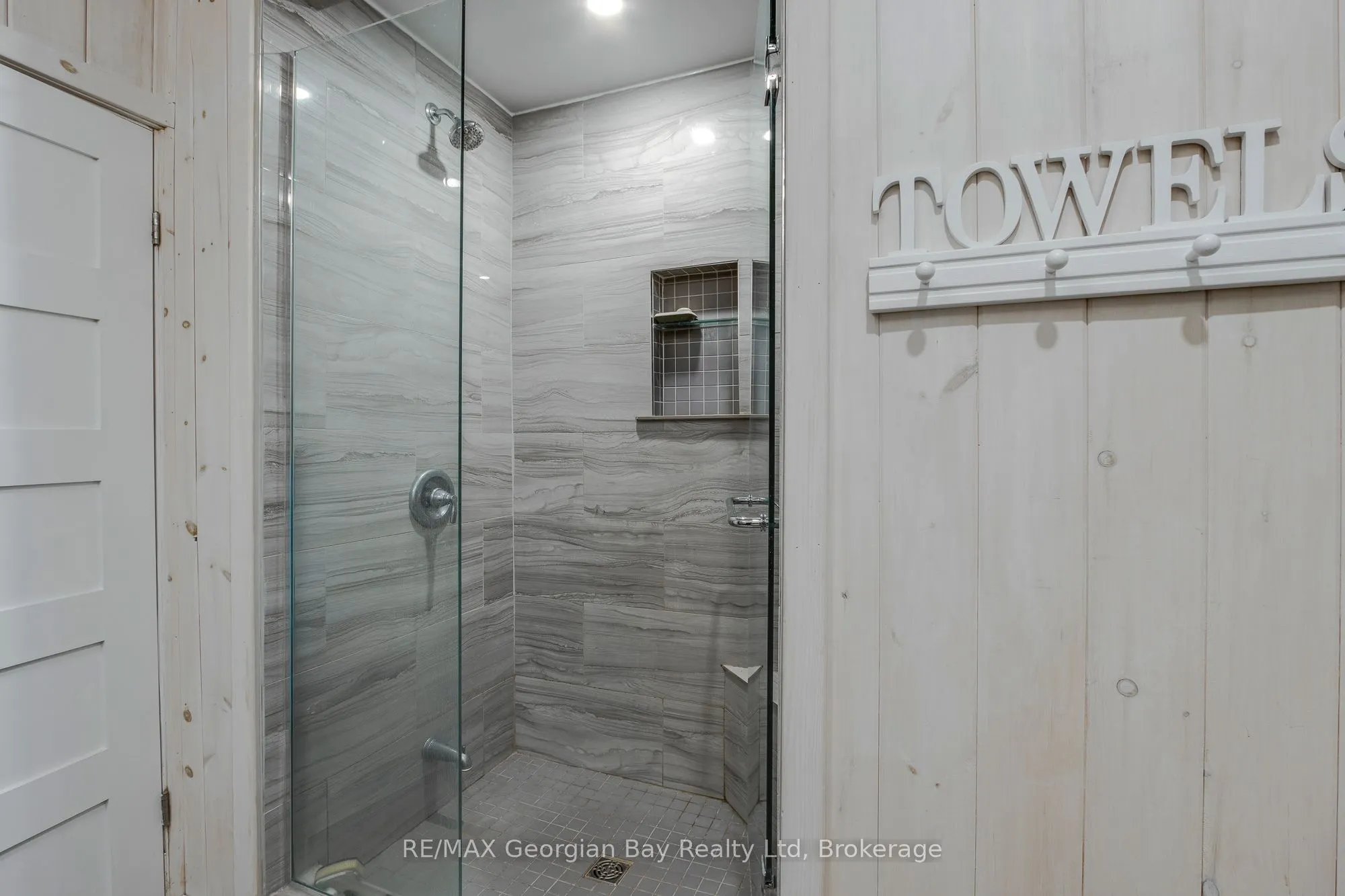 100 Nottawaga Drive