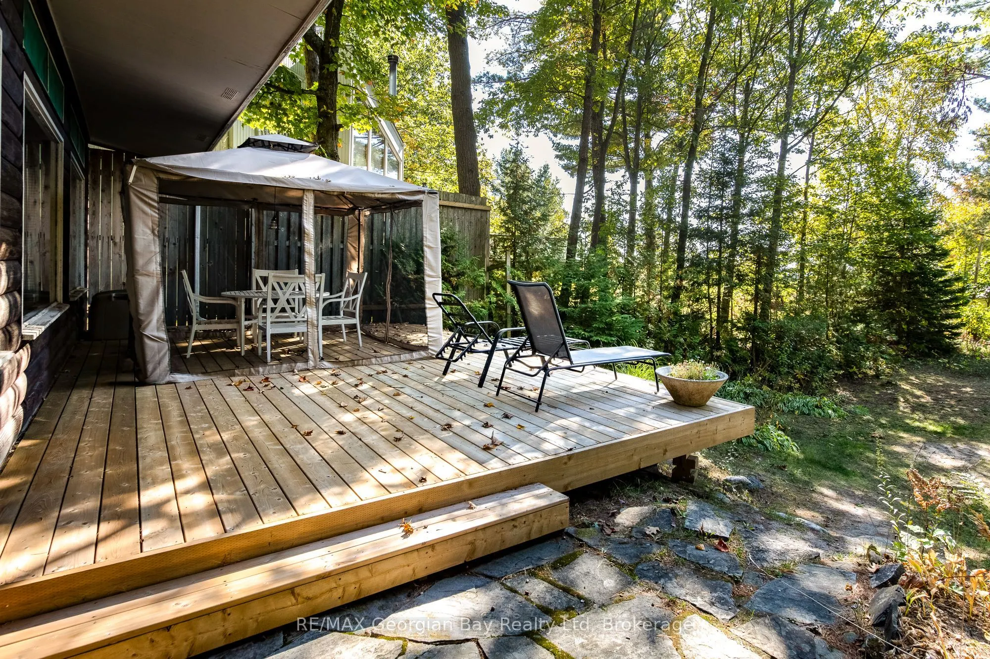 100 Nottawaga Drive