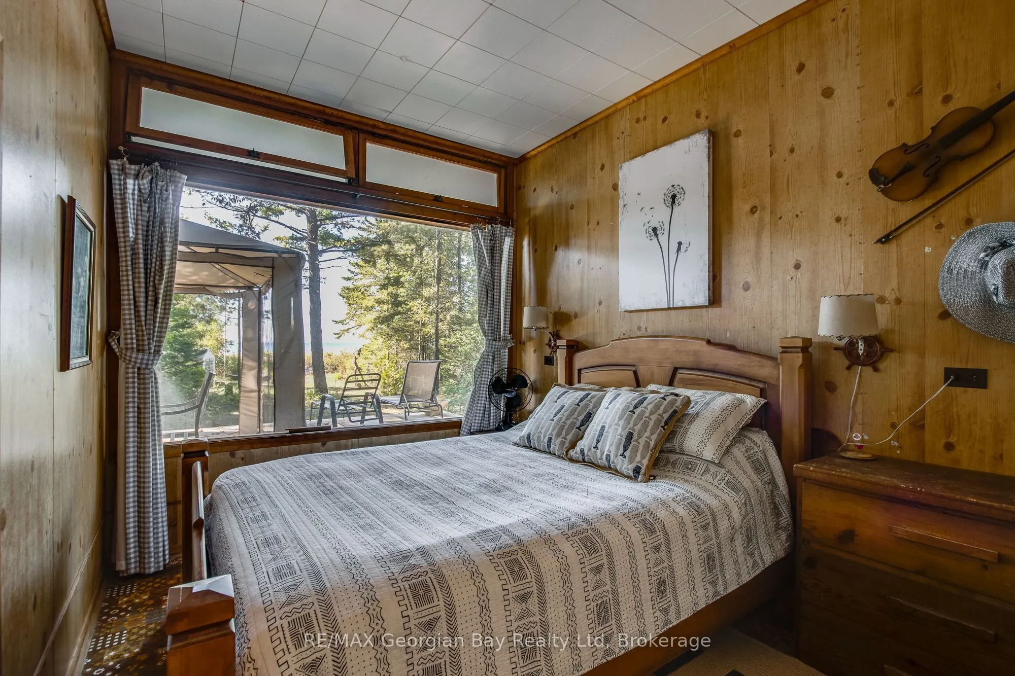 100 Nottawaga Drive