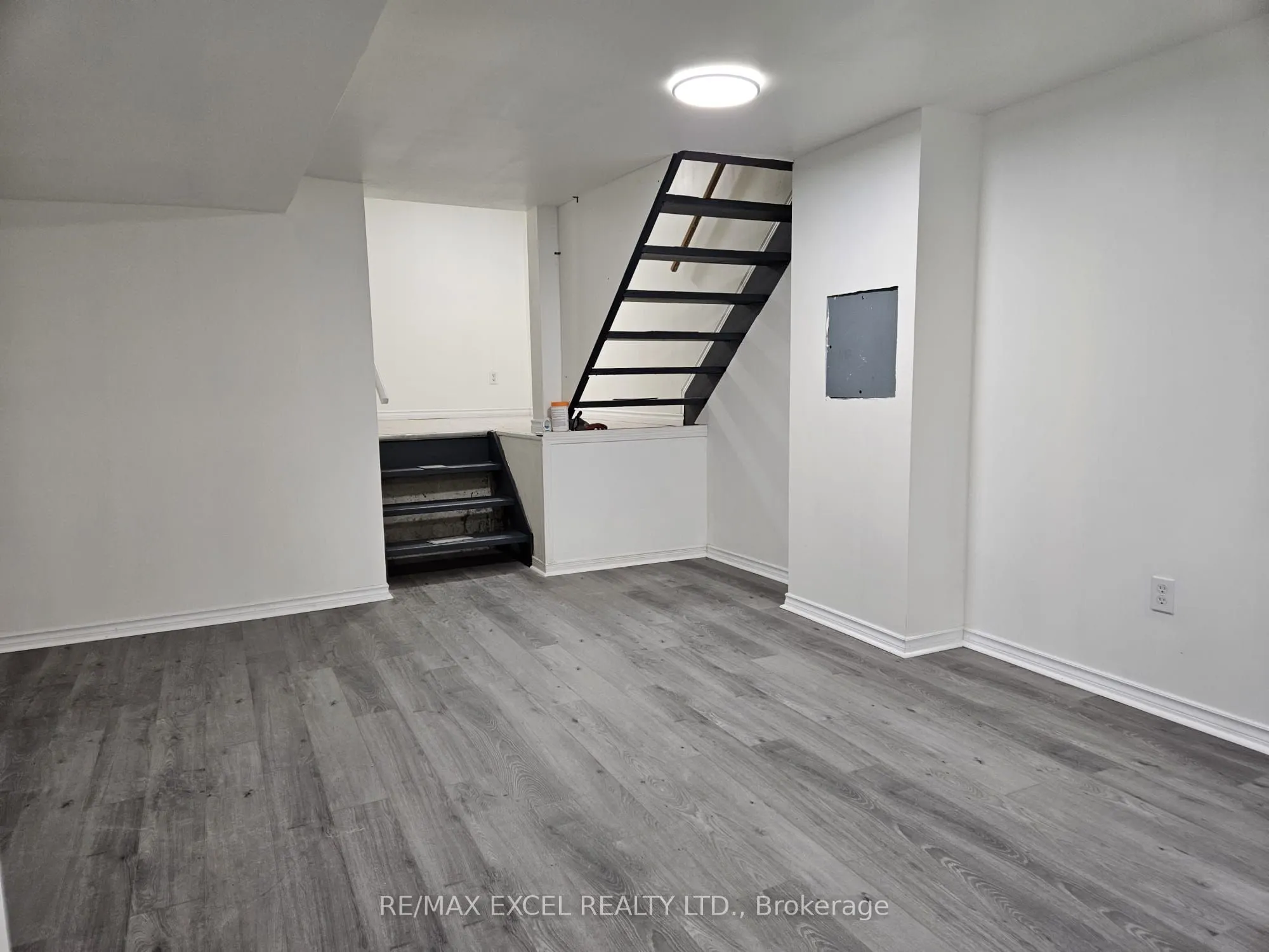 24 Sylvia Street, #Back Unit
