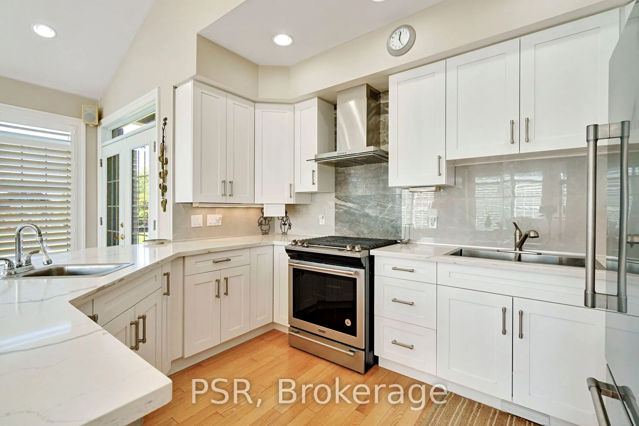 2884 Sunnydale Lane