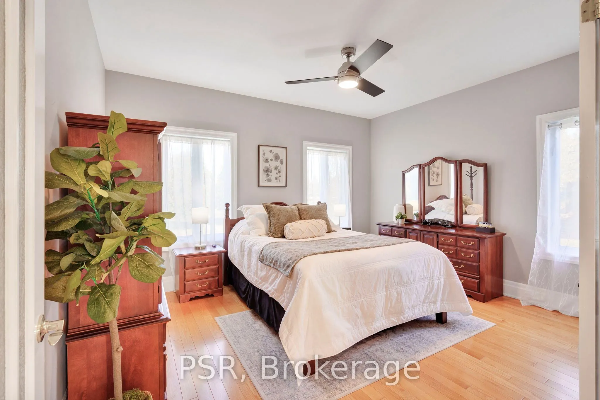 2884 Sunnydale Lane