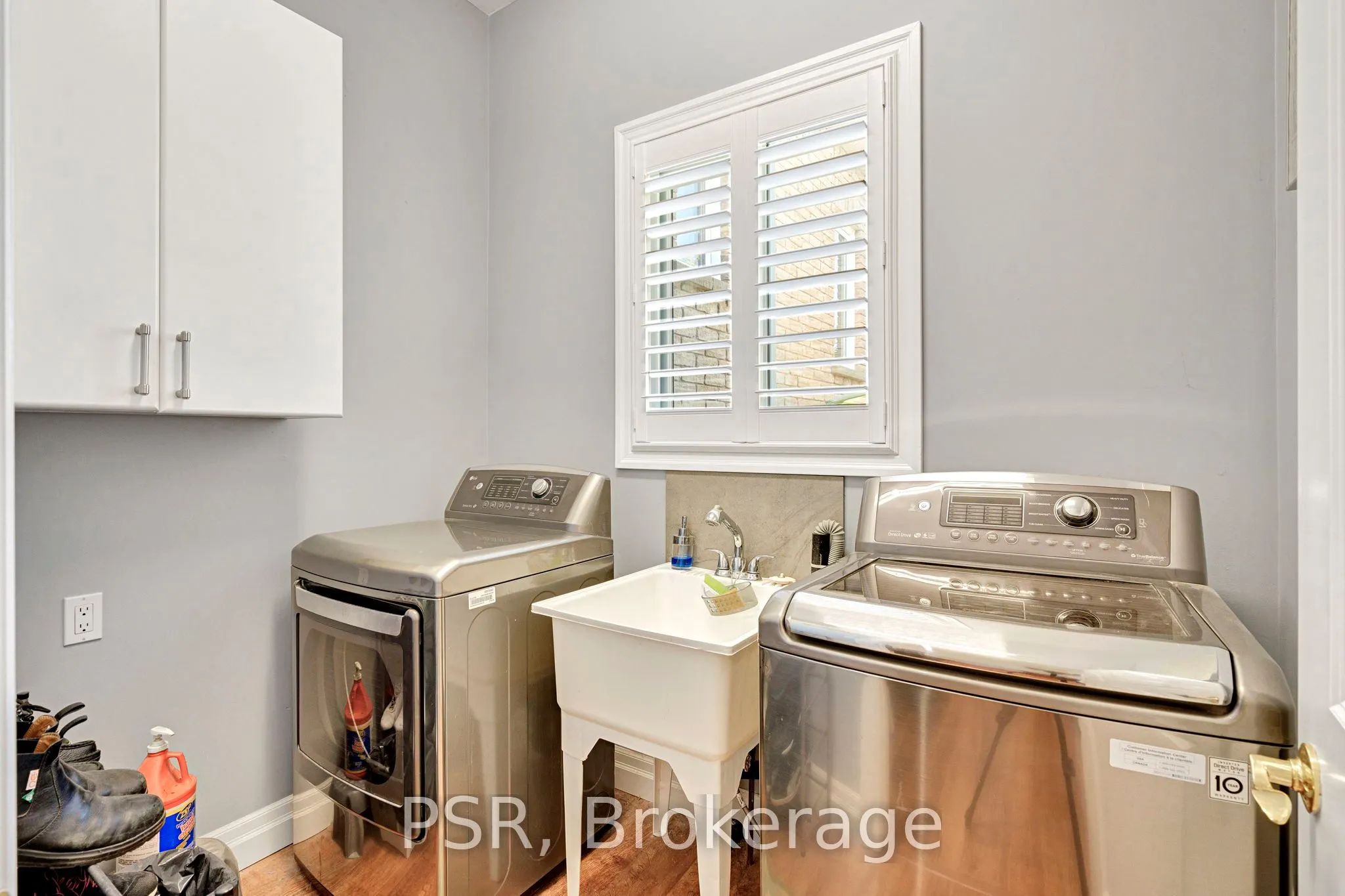 2884 Sunnydale Lane