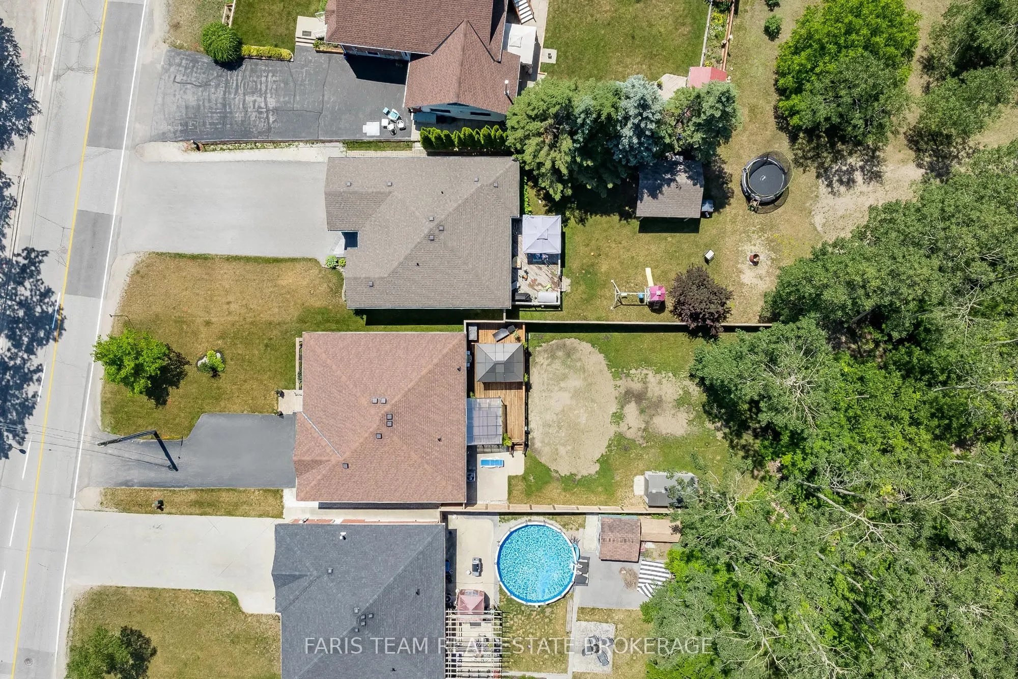 290 Edgehill Drive