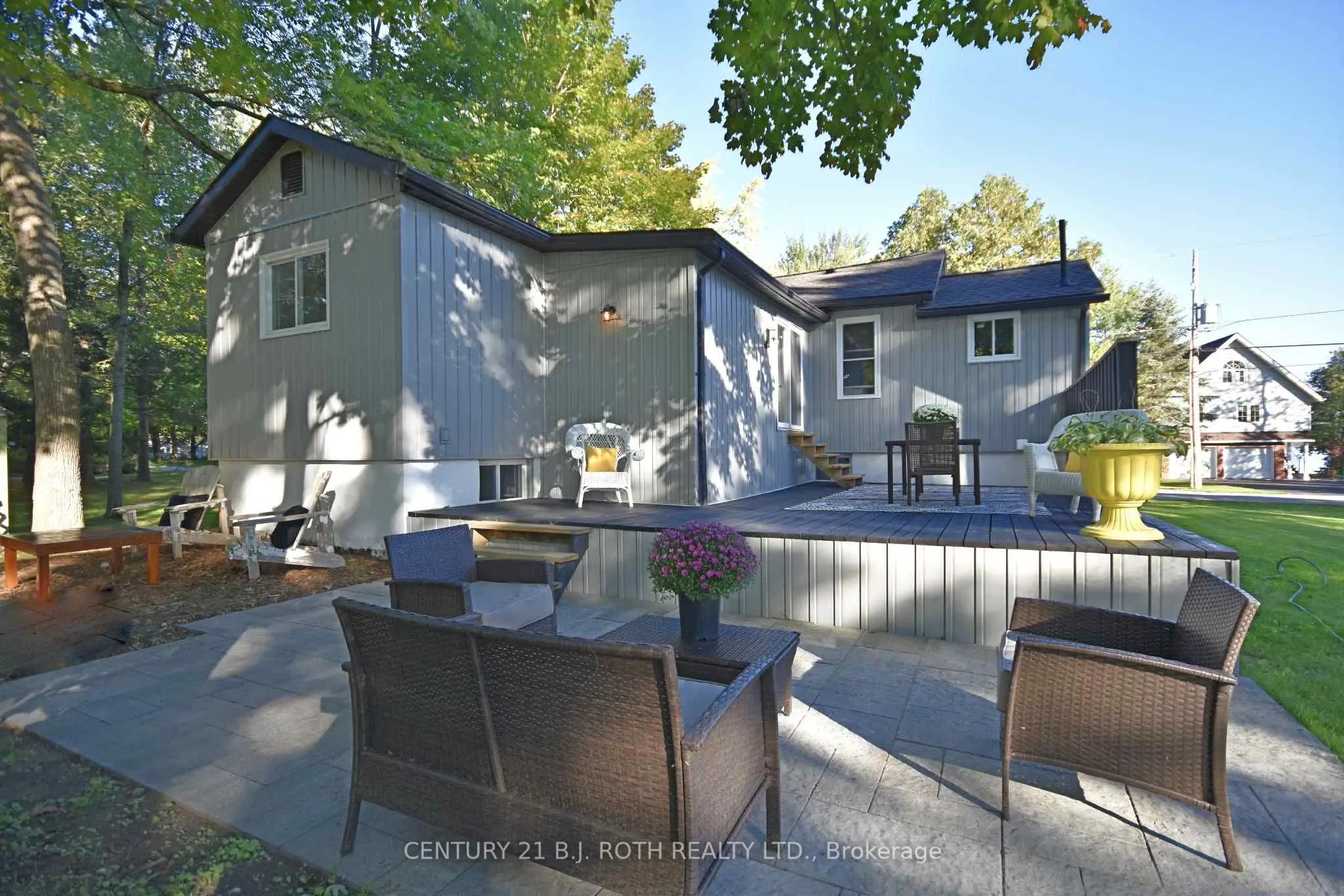263 Robins Point Road