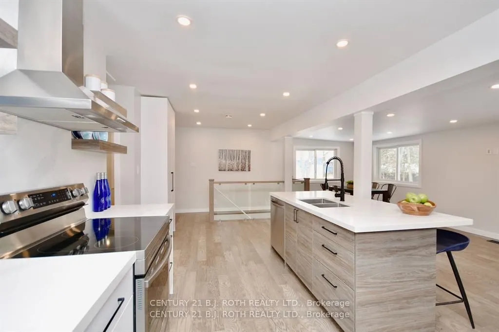 263 Robins Point Road