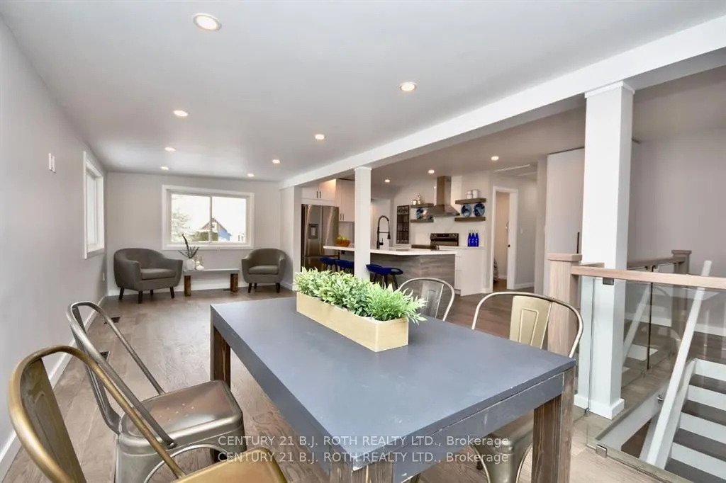 263 Robins Point Road