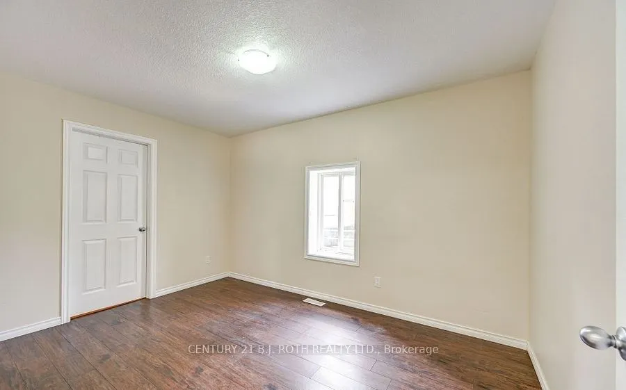 303 MOFFAT Street, #1