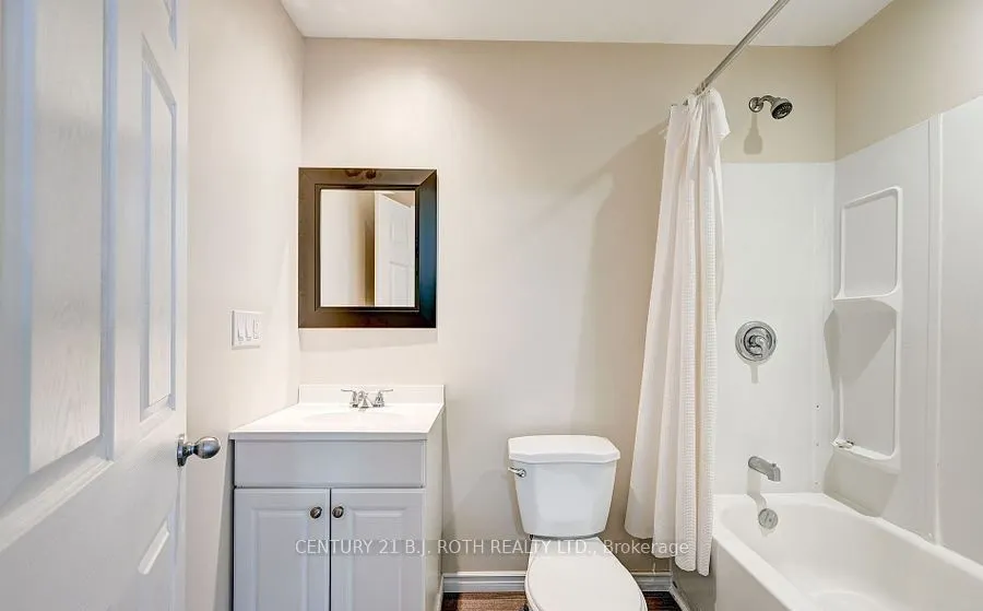 303 MOFFAT Street, #1