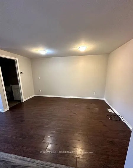 303 MOFFAT Street, #3