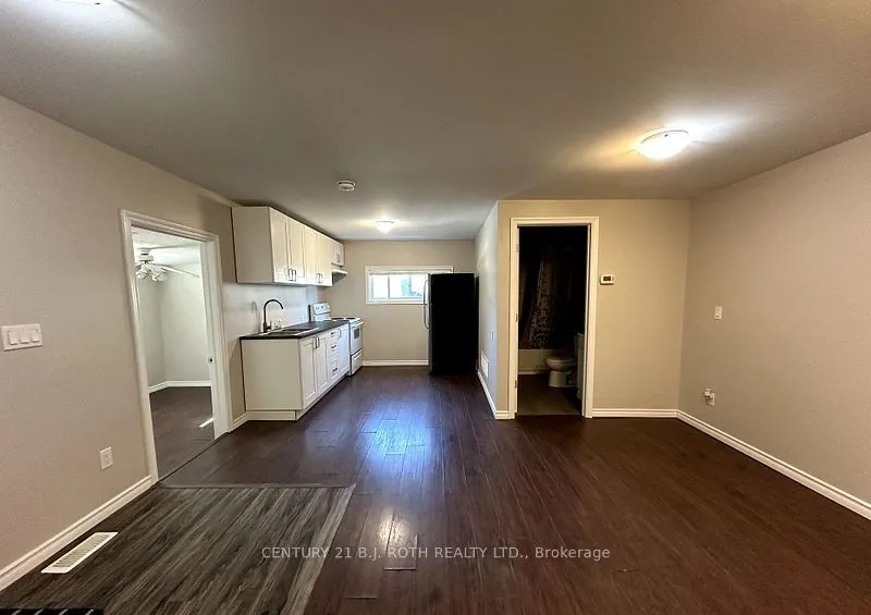 303 MOFFAT Street, #3