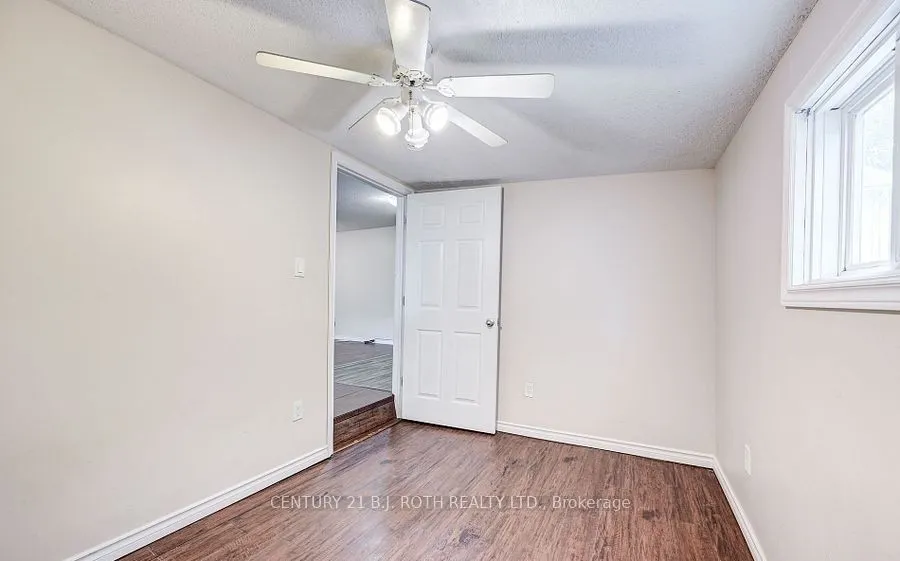 303 MOFFAT Street, #3