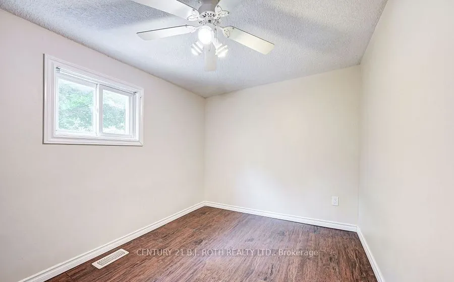 303 MOFFAT Street, #3