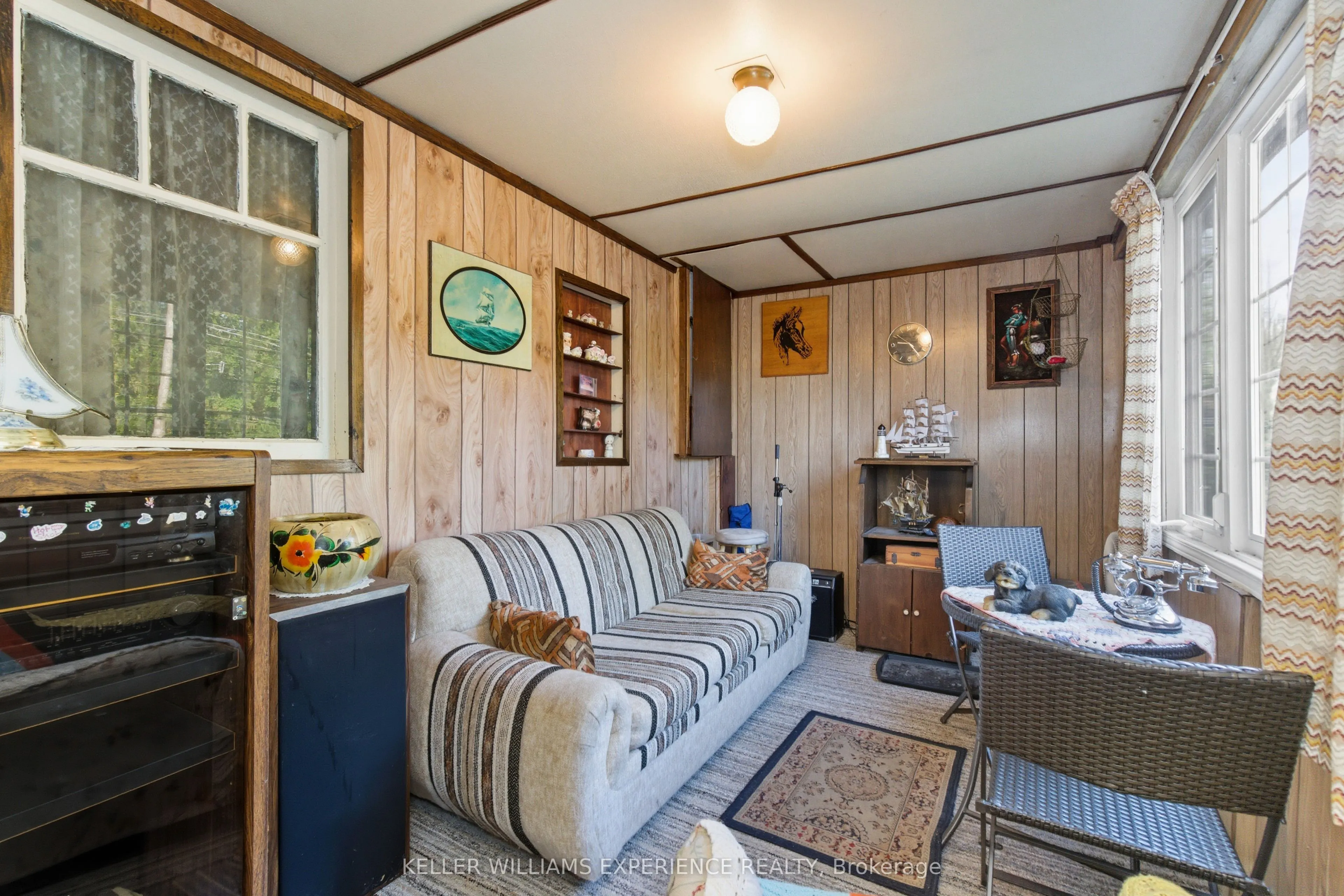 2007 Tiny Beaches Road S