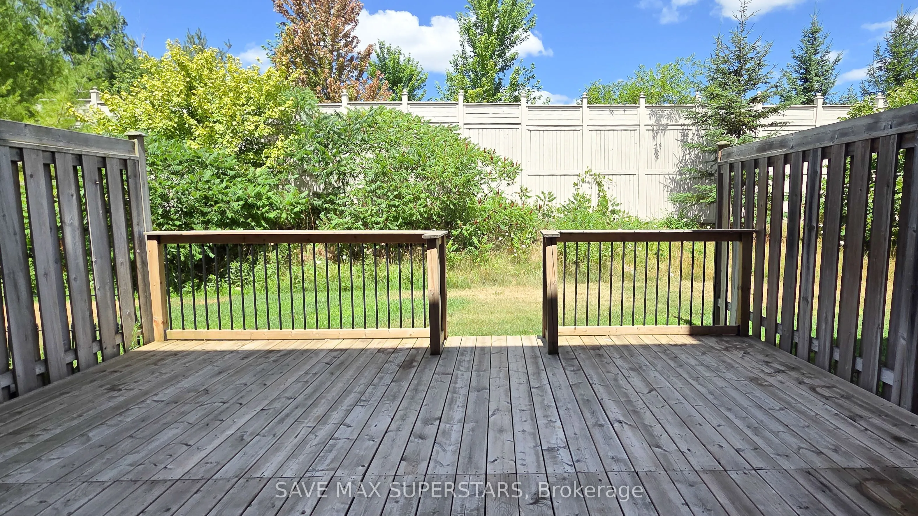 49 Ferndale Drive S, #5