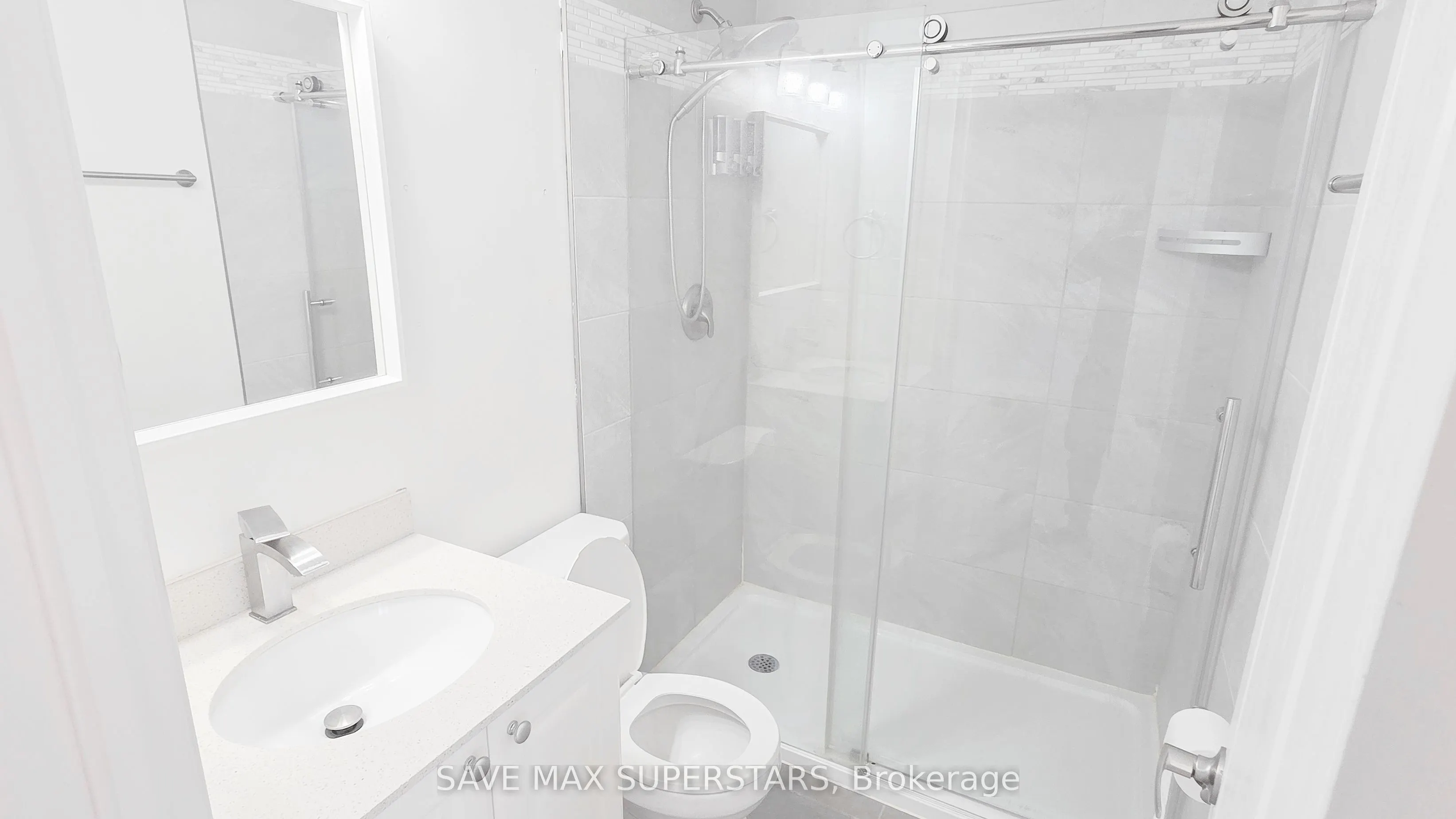 49 Ferndale Drive S, #5