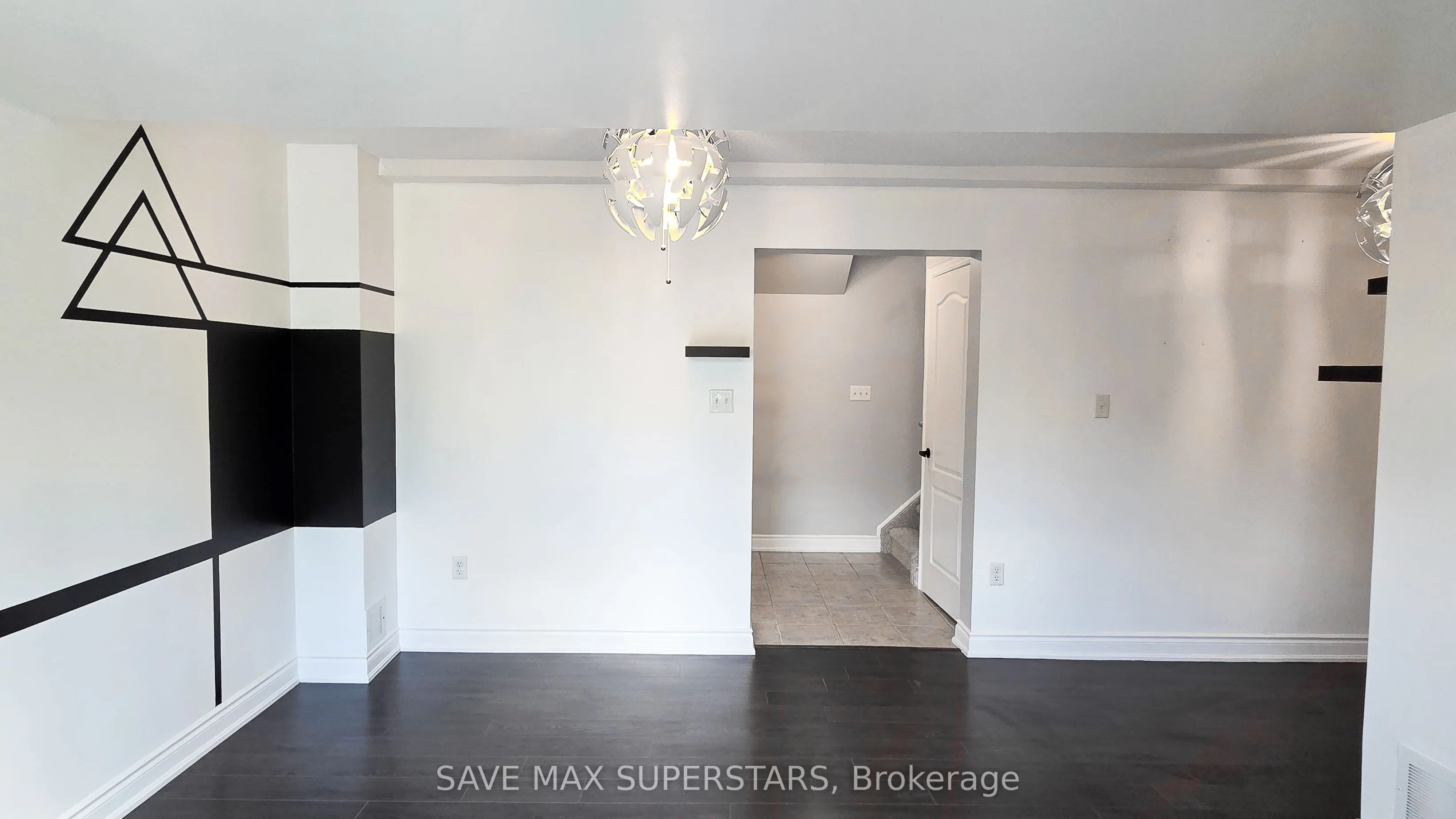 49 Ferndale Drive S, #5