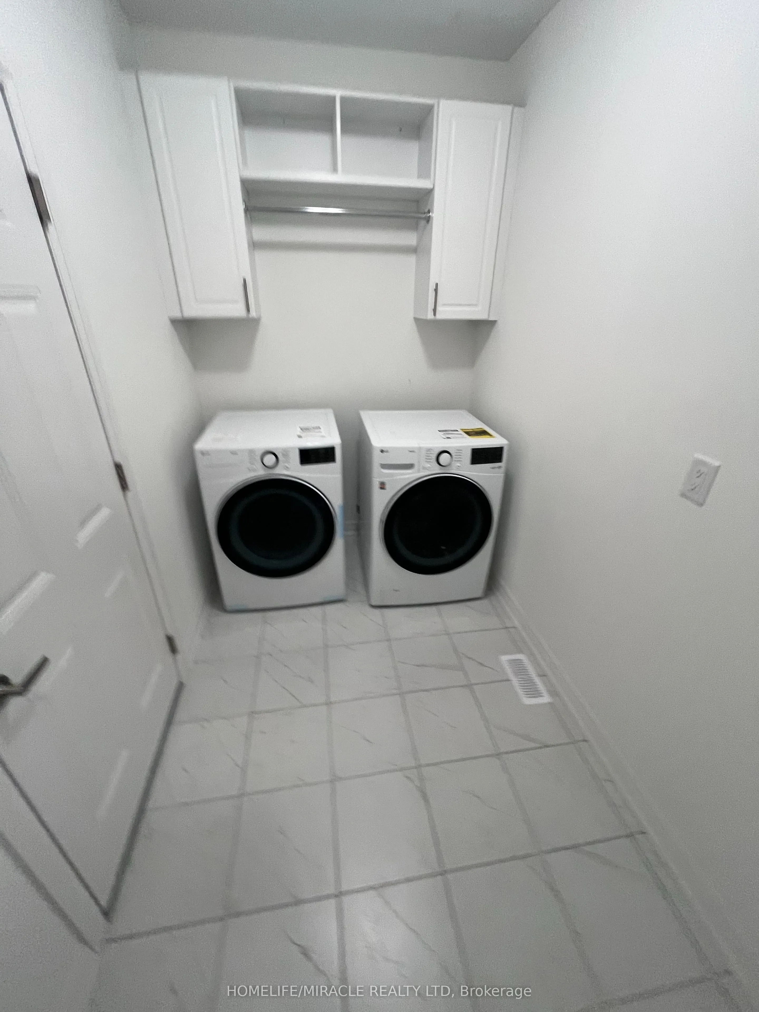 92 WEST OAK Trail