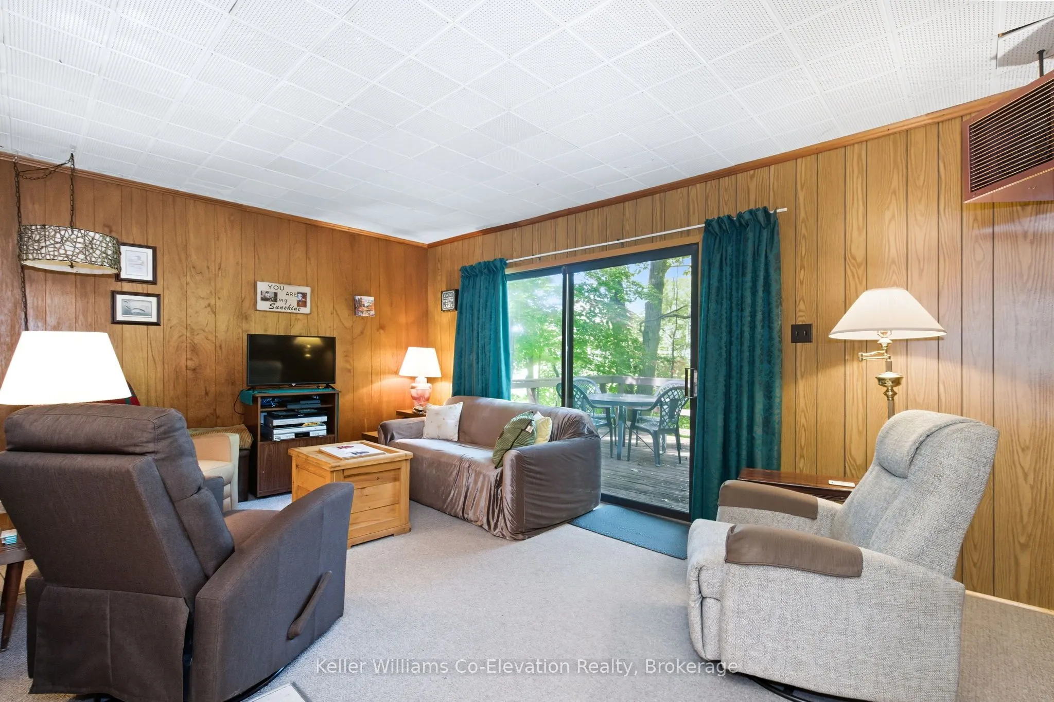 3 Crossingview Lane