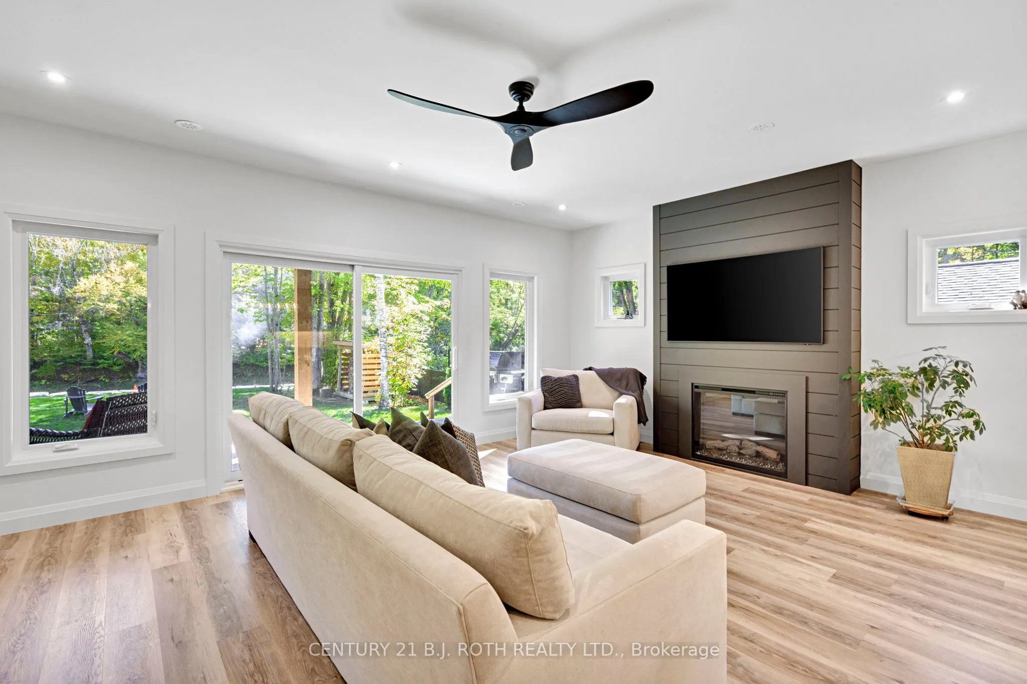 7377 Davy Drive